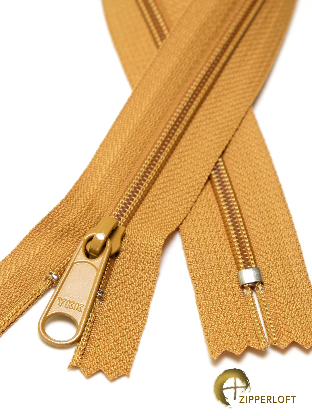 YKK #4.5 Heavy Duty Nylon Coil Purse Zipper (16/20/24