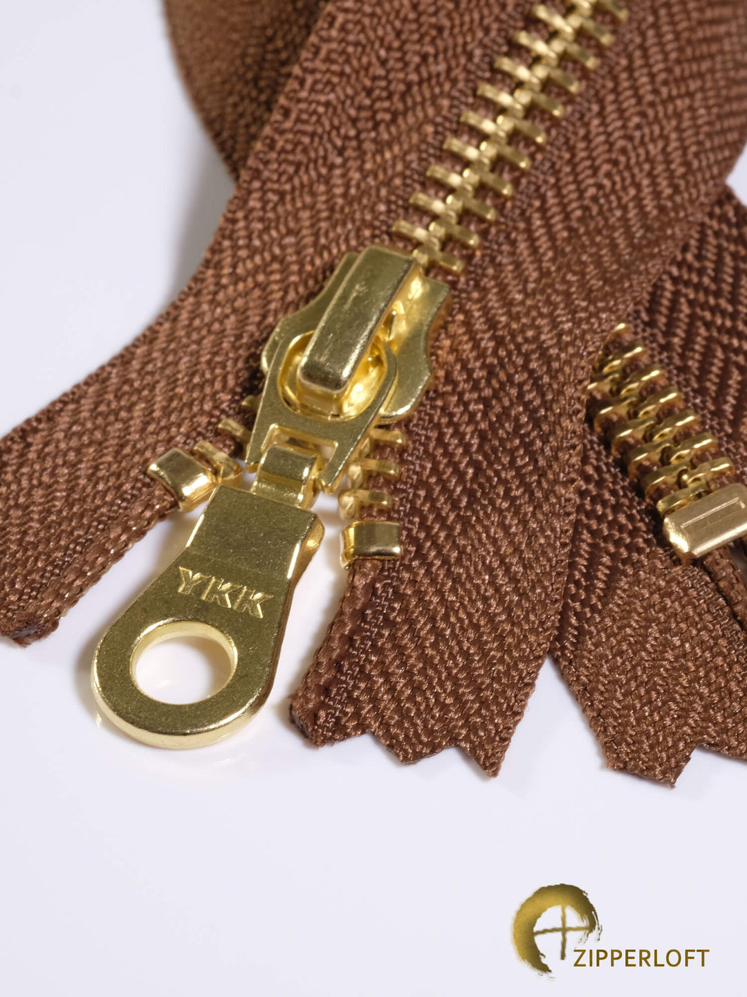 Chapado en Laton シルバ Halcon Hampton Bay Greylock 10-inch. 1-Light Vintage Gold Cone Semi